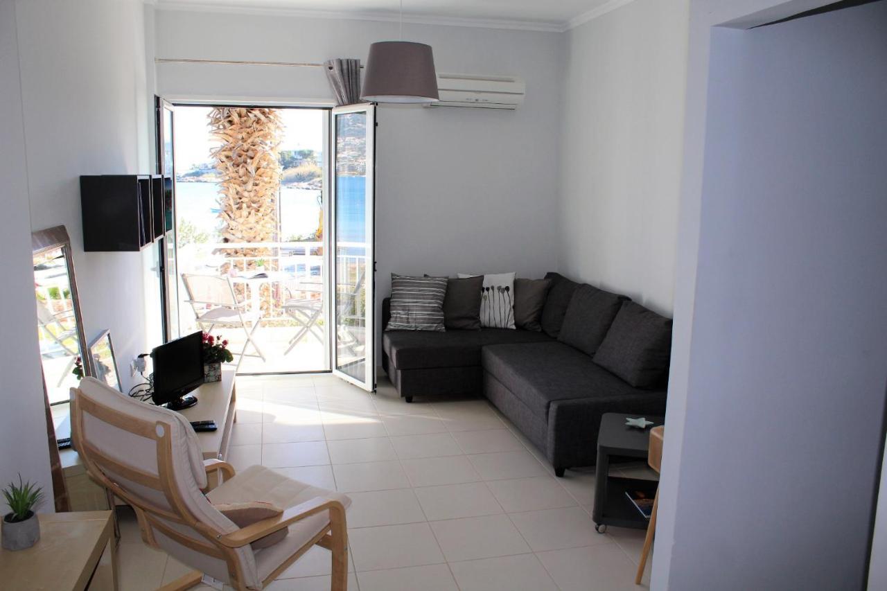 Apartments Mare Blu By The Sea. Pórto Ráfti エクステリア 写真