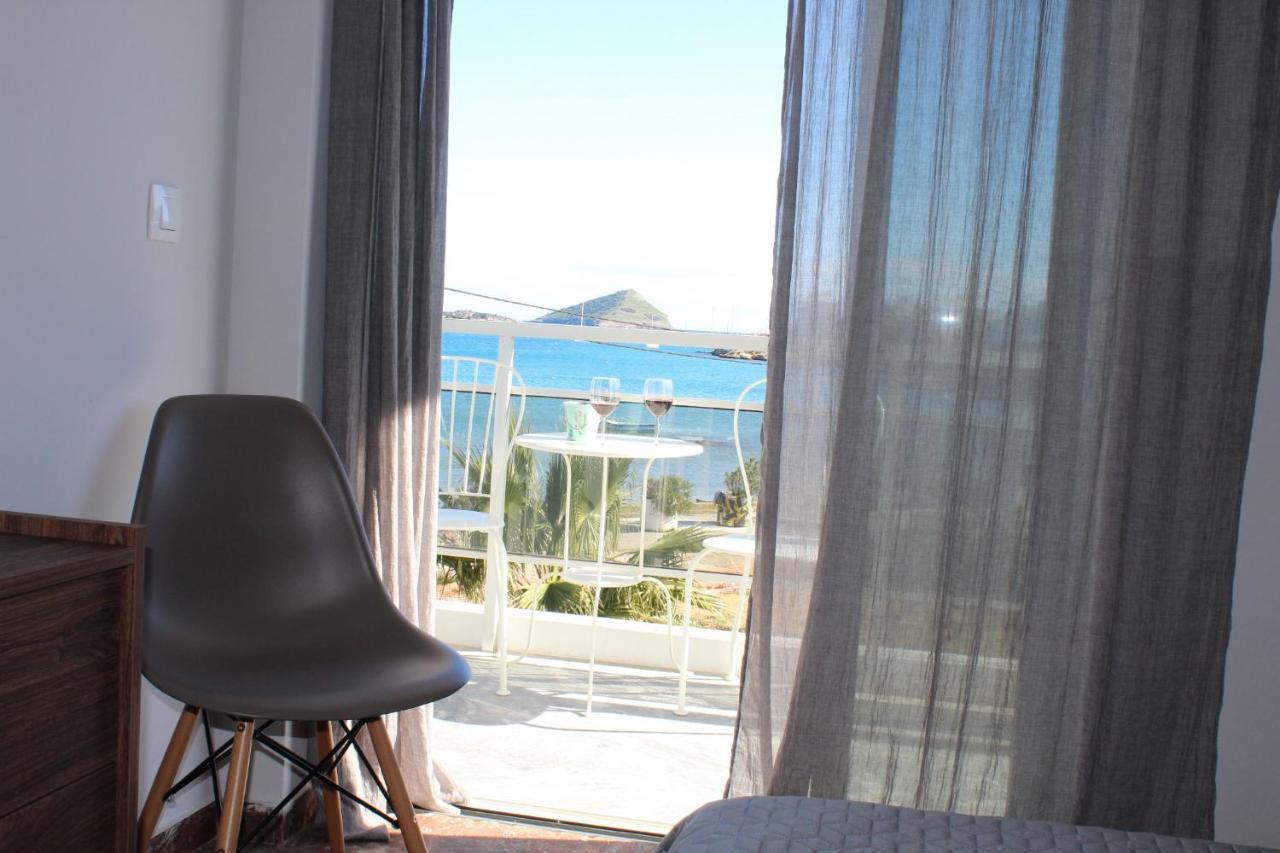 Apartments Mare Blu By The Sea. Pórto Ráfti エクステリア 写真